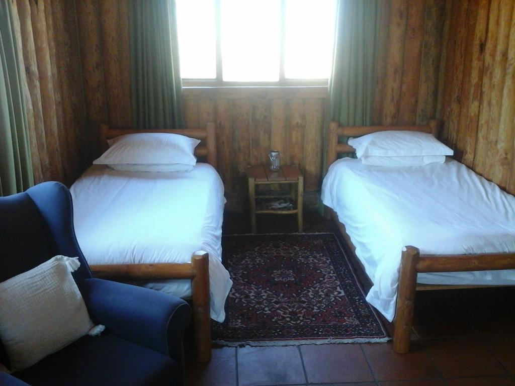 Greenfire Drakensberg Lodge Bonjaneni Room photo